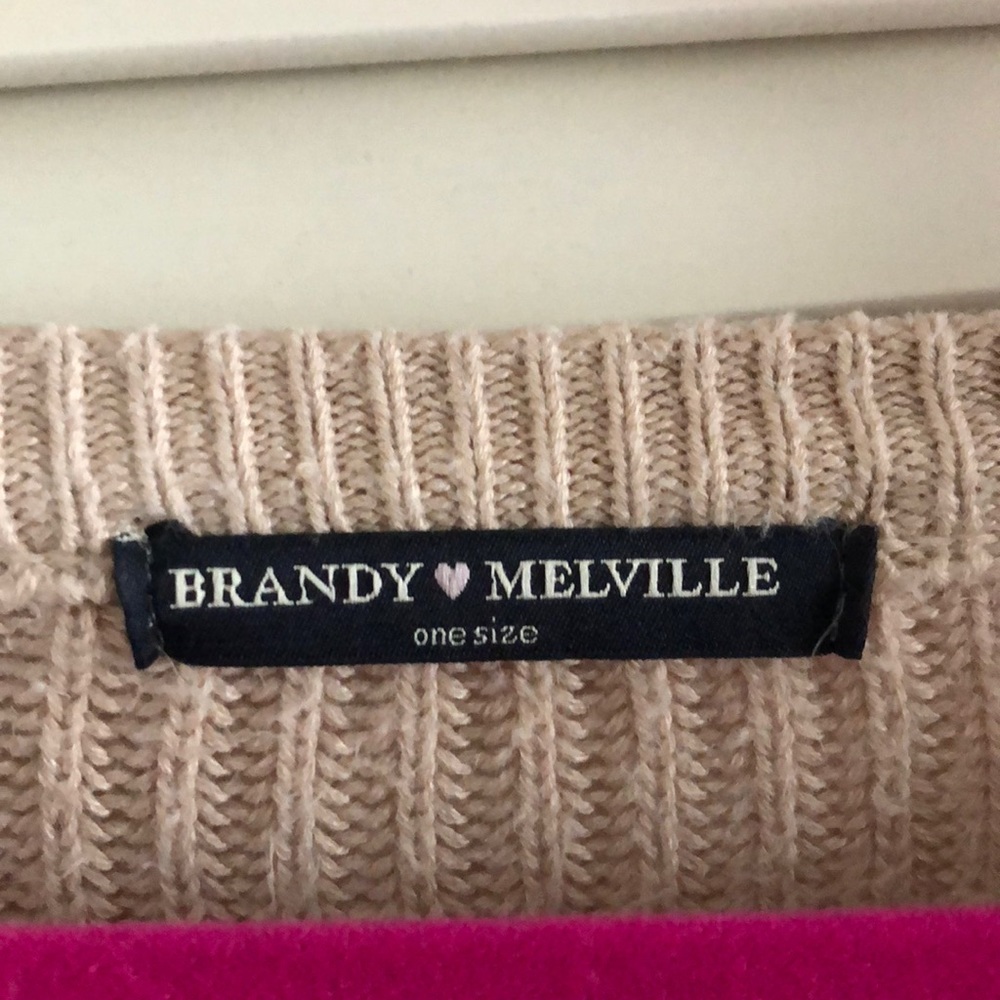BRANDY MELVILLE SWEATER - Picture 2 of 2